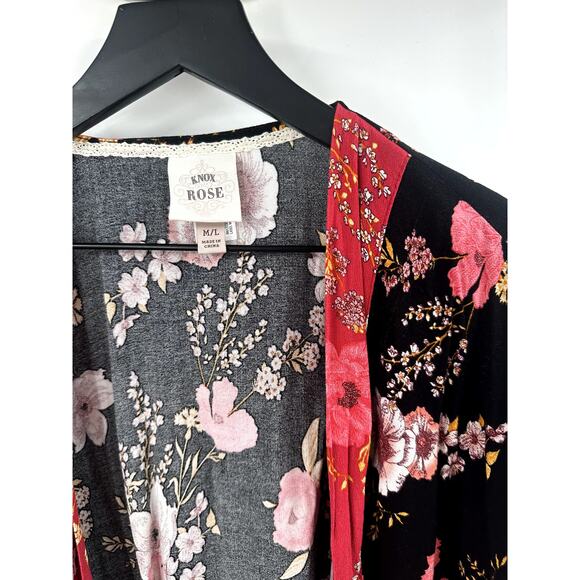 Knox Rose Boho Black and Red Floral Tassel Kimono Size Medium Large - Picture 4 of 9